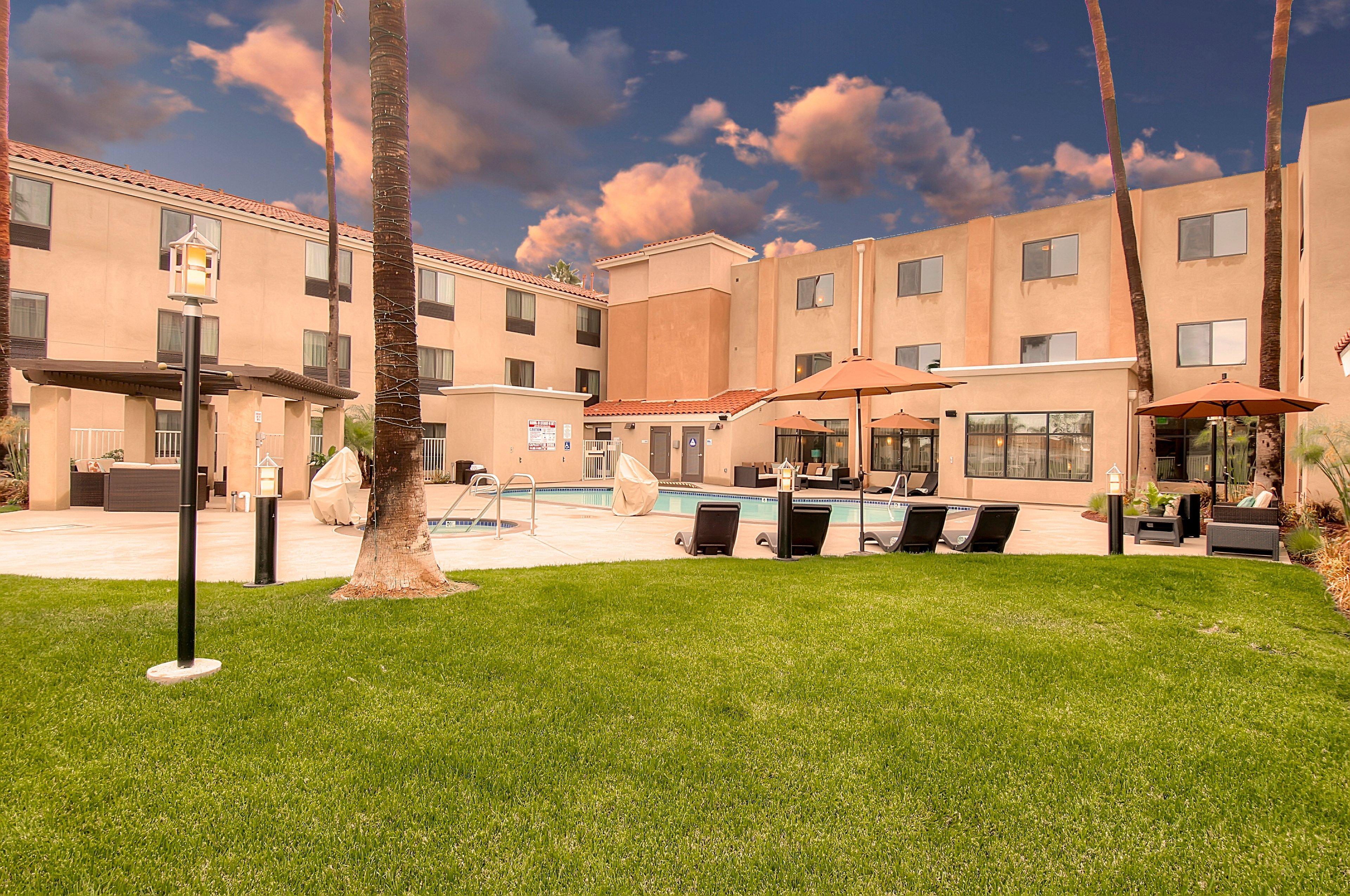 Holiday Inn Express Hotel & Suites Carlsbad Beach By Ihg Zewnętrze zdjęcie