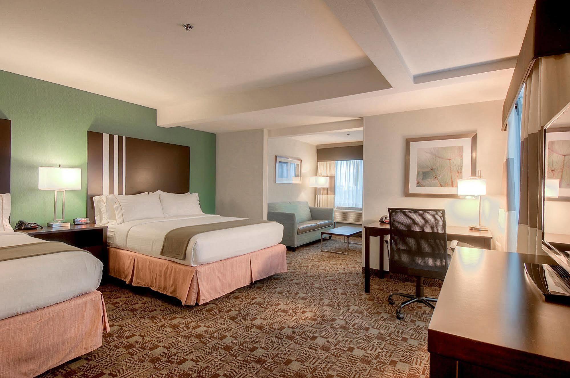 Holiday Inn Express Hotel & Suites Carlsbad Beach By Ihg Zewnętrze zdjęcie