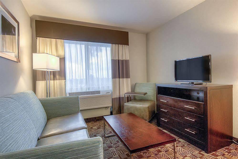 Holiday Inn Express Hotel & Suites Carlsbad Beach By Ihg Zewnętrze zdjęcie
